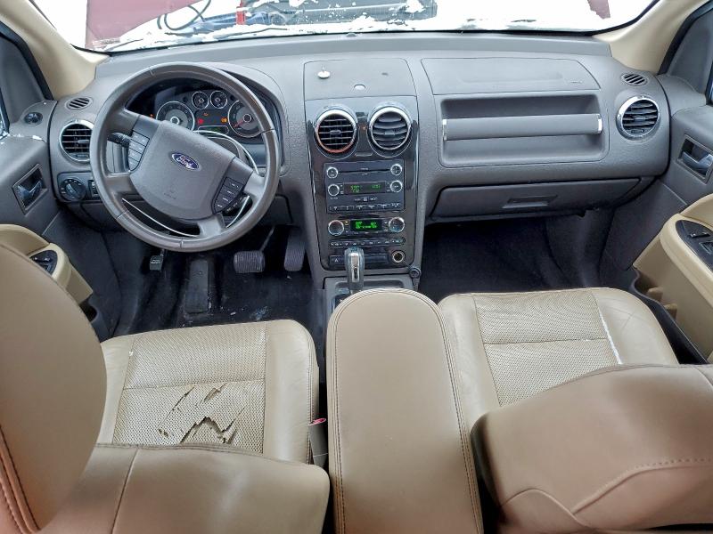 Photo 8 from auction – 2008 FORD TAURUS X S with VIN 1FMDK05W48GA27130