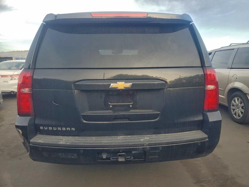Photo 6 from auction – 2019 CHEVROLET SUBURBAN C with VIN 1GNSCHKC7KR185384