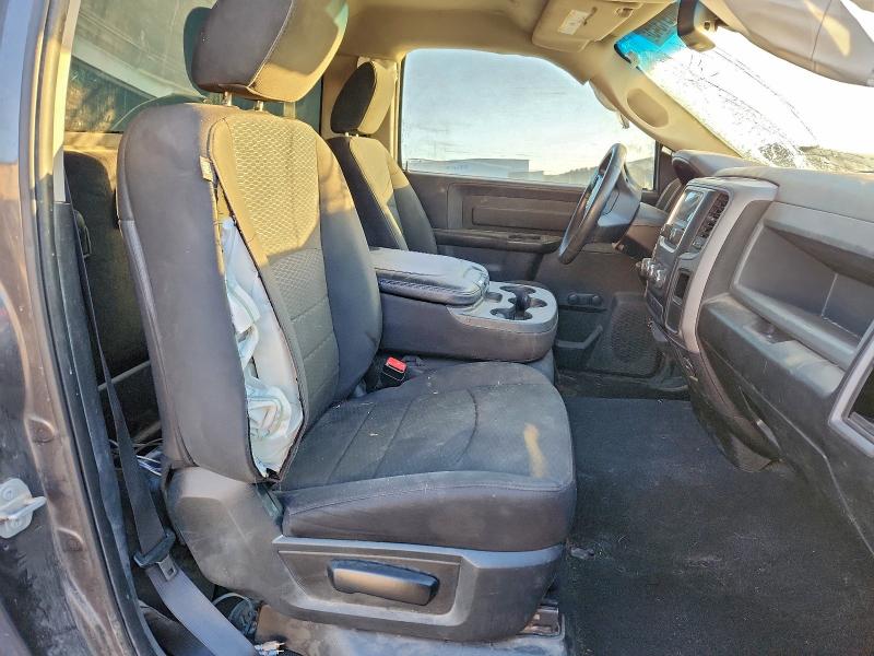 Photo 10 from auction – 2019 RAM 1500 CLASS with VIN 3C6JR6AG6KG509900
