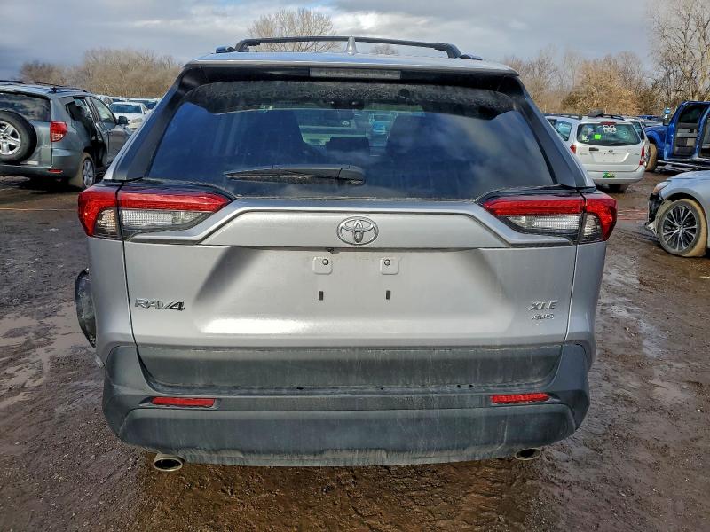 Photo 6 from auction – 2024 TOYOTA RAV4 XLE with VIN 2T3P1RFV9RC469584
