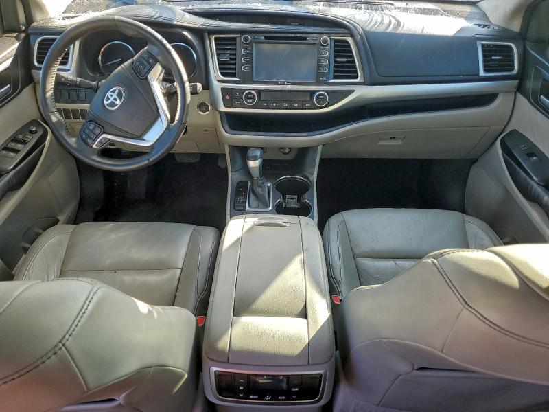 Photo 8 from auction – 2014 TOYOTA HIGHLANDER with VIN 5TDKKRFH1ES021514