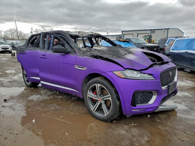 Photo 4 from auction – 2017 JAGUAR F-PACE S with VIN SADCM2BVXHA882889
