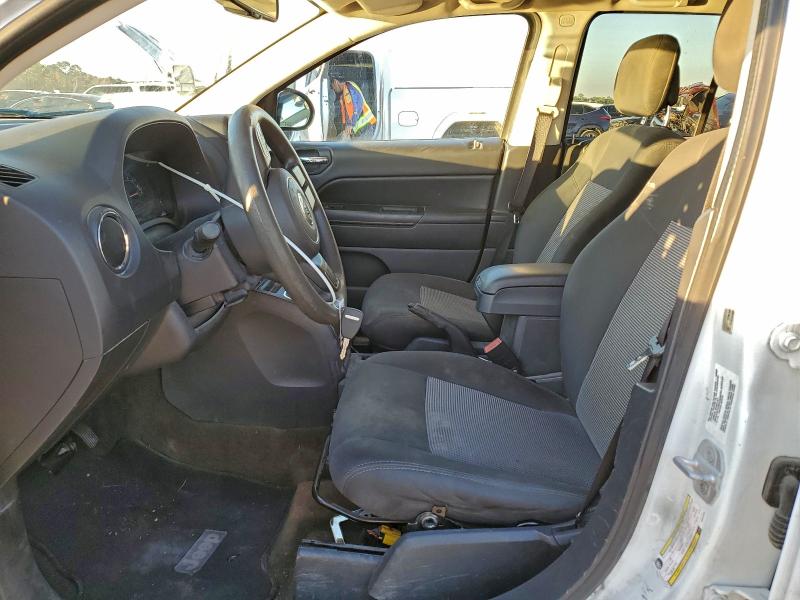 Photo 7 from auction – 2014 JEEP COMPASS SP with VIN 1C4NJCBA9ED547326