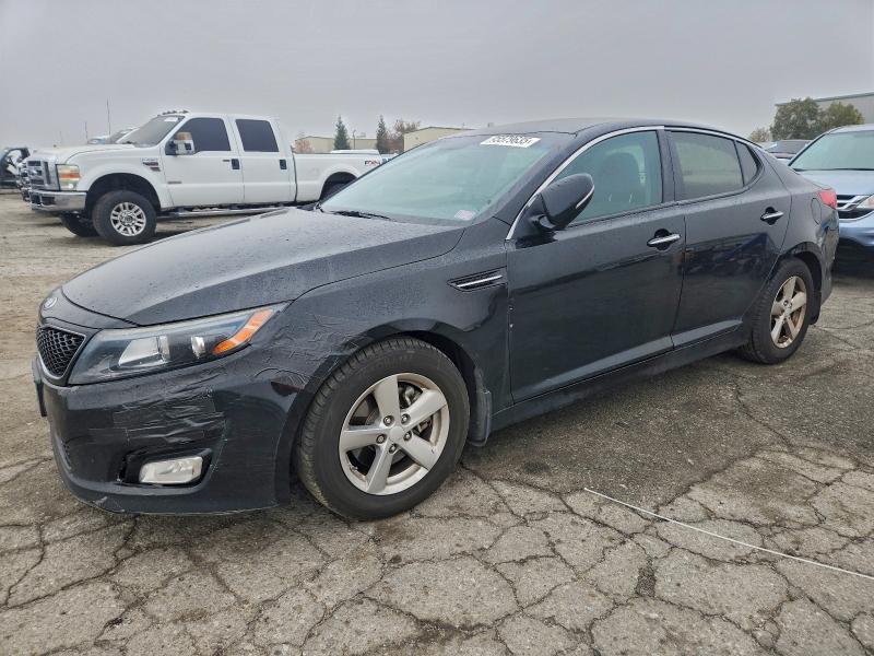 KIA OPTIMA 2015 with VIN 5XXGM4A73FG462775 - Photo from auction