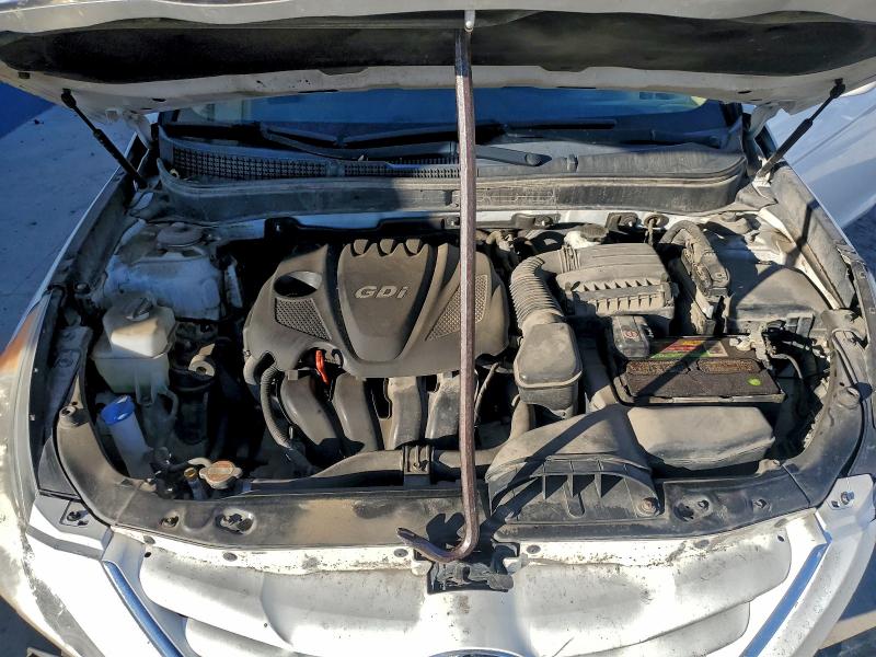 Photo 11 from auction – 2012 HYUNDAI SONATA GLS with VIN 5NPEB4AC5CH366723