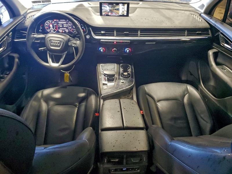 Photo 8 from auction – 2018 AUDI Q7 PREMIUM with VIN WA1LAAF76JD045498