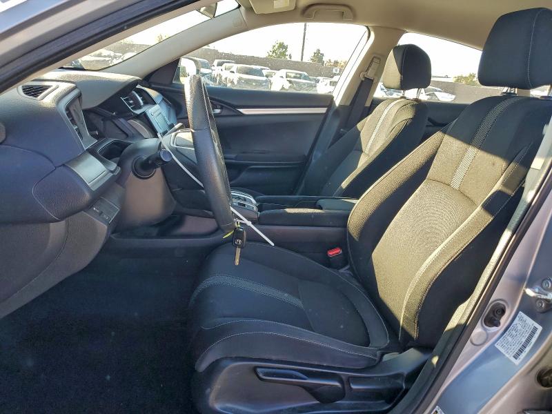 Photo 7 from auction – 2018 HONDA CIVIC LX with VIN 2HGFC2F52JH598090