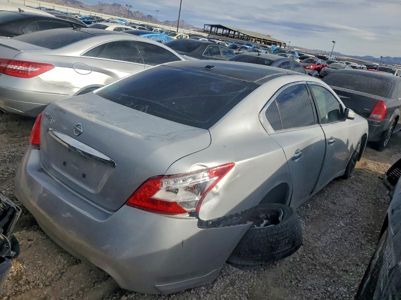 Photo 3 from auction – 2011 NISSAN MAXIMA S with VIN 1N4AA5AP6BC845694