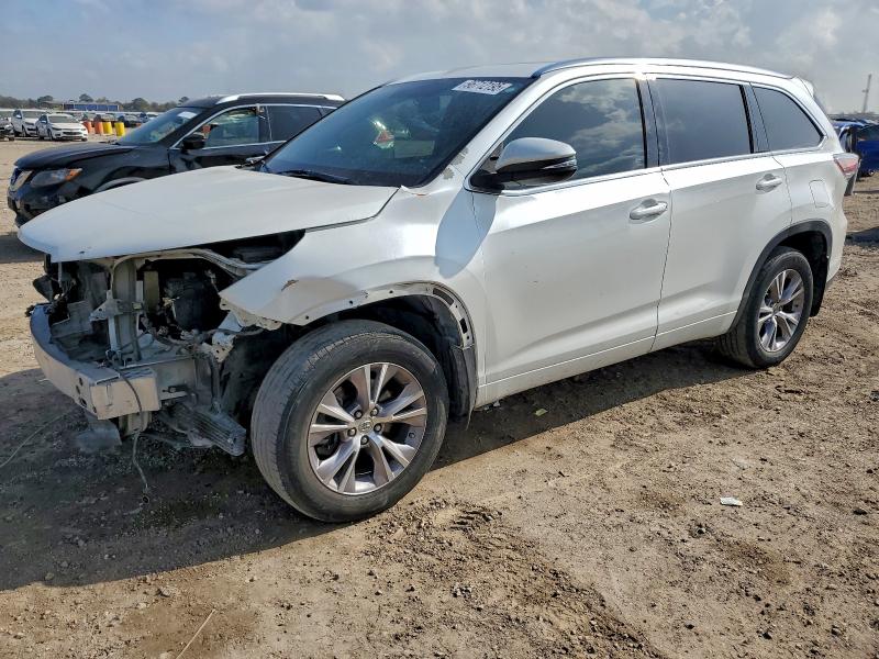 TOYOTA HIGHLANDER 2015 with VIN 5TDKKRFH7FS071366 - Photo from auction