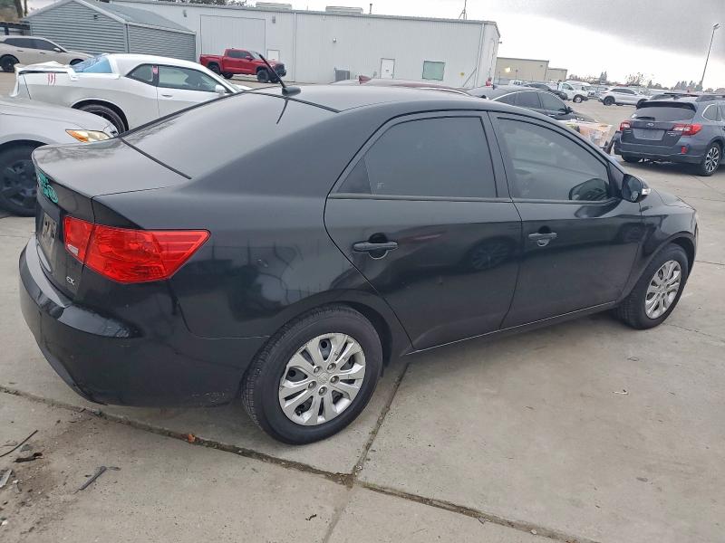 Photo 3 from auction – 2010 KIA FORTE EX with VIN KNAFU4A26A5243383