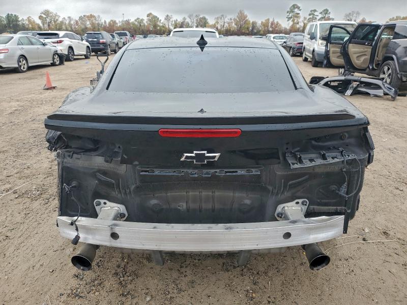 Photo 6 from auction – 2017 CHEVROLET CAMARO LT with VIN 1G1FD1RS4H0125256