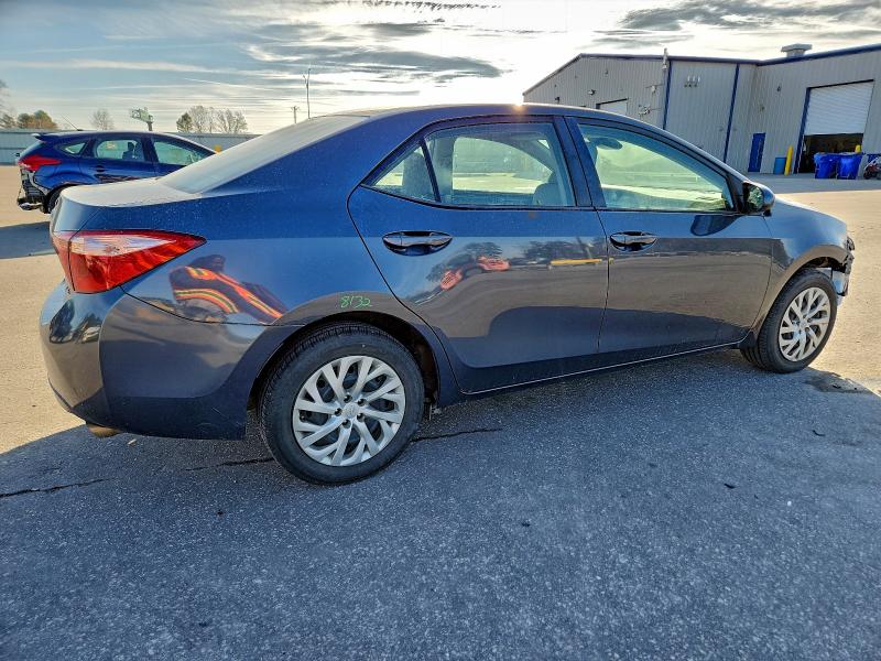 Photo 3 from auction – 2017 TOYOTA COROLLA L with VIN 2T1BURHE3HC832158