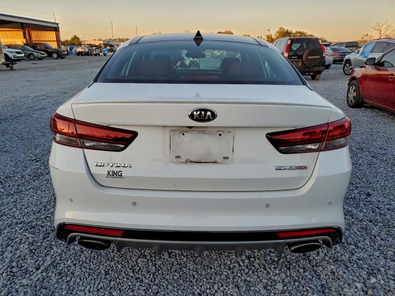Photo 6 from auction – 2016 KIA OPTIMA SX with VIN 5XXGW4L2XGG010660