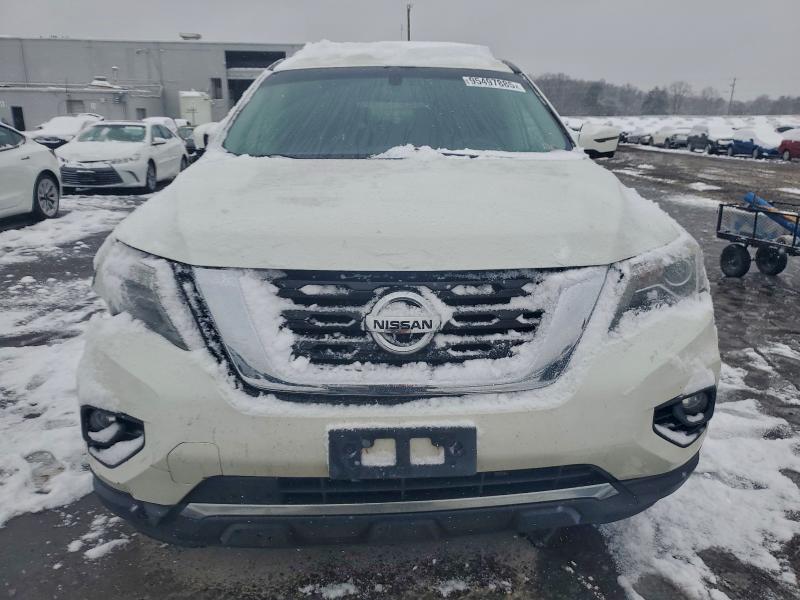 Photo 5 from auction – 2017 NISSAN PATHFINDER with VIN 5N1DR2MM6HC692545