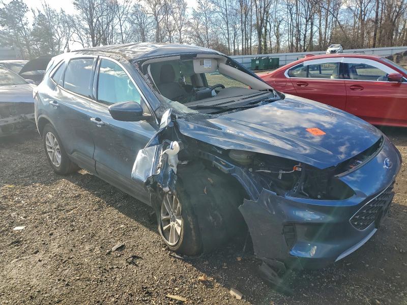 Photo 4 from auction – 2020 FORD ESCAPE with VIN 1FMCU0G61LUB58738