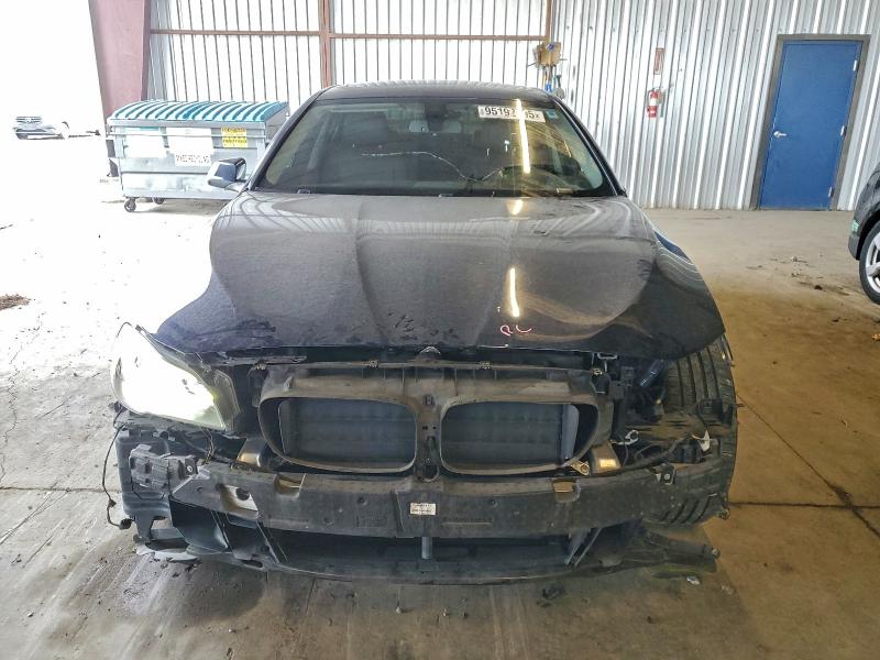 Photo 5 from auction – 2016 BMW 535 I with VIN WBA5B1C52GG554362