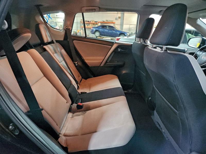 Photo 11 from auction – 2016 TOYOTA RAV4 XLE with VIN 2T3WFREV0GW287735