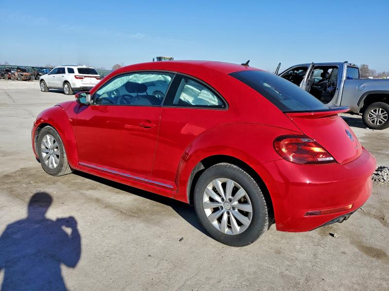Photo 2 from auction – 2019 VOLKSWAGEN BEETLE S with VIN 3VWFD7AT4KM716865