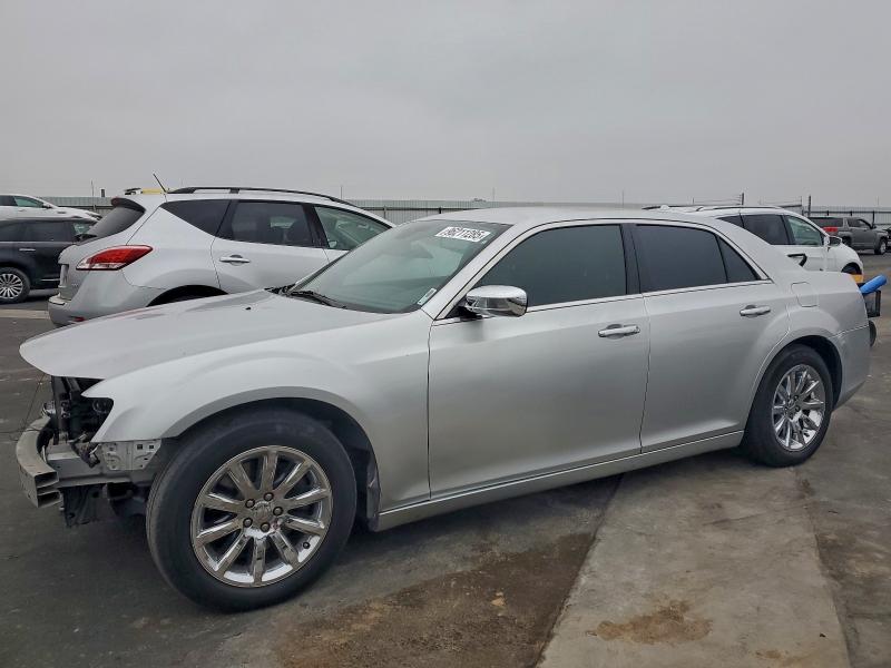 CHRYSLER 300C 2012 with VIN 2C3CCAETXCH250735 - Photo from auction
