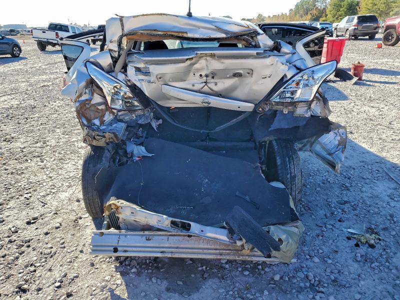 Photo 10 from auction – 2018 NISSAN VERSA S with VIN 3N1CN7AP6JL830279