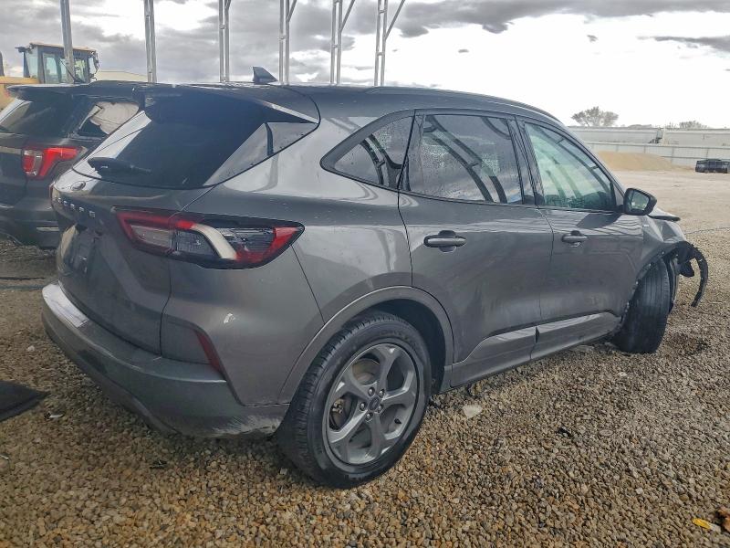 Photo 3 from auction – 2023 FORD ESCAPE ST with VIN 1FMCU0MN1PUA33837