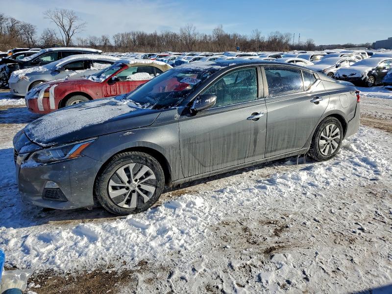 NISSAN ALTIMA S 2019 with VIN 1N4BL4BV2KC164938 - Photo from auction