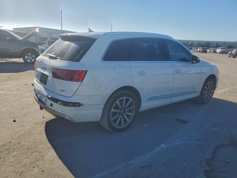 Photo 3 from auction – 2017 AUDI Q7 PREMIUM with VIN WA1LHAF78HD053317
