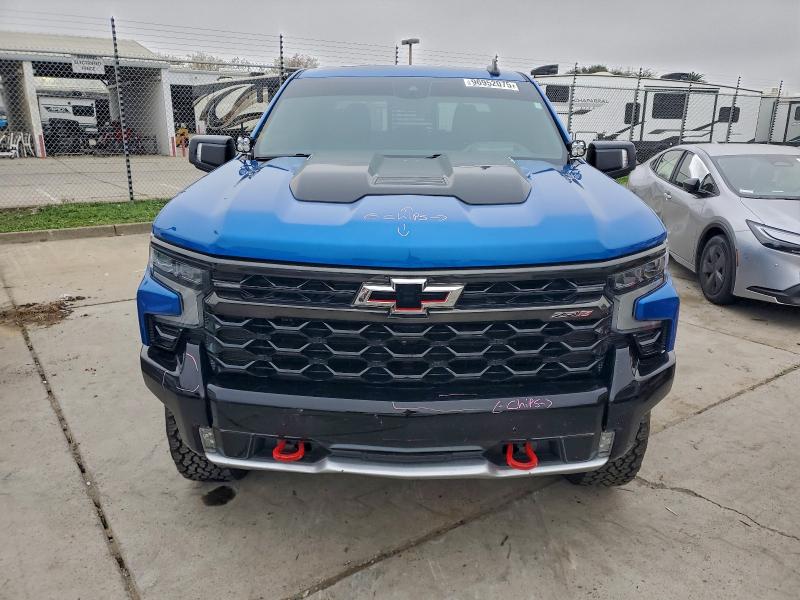Photo 5 from auction – 2022 CHEVROLET SILVERADO with VIN 3GCUDHEL8NG657252