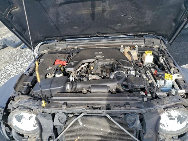Photo 11 from auction – 2020 JEEP GLADIATOR with VIN 1C6HJTAG4LL108063