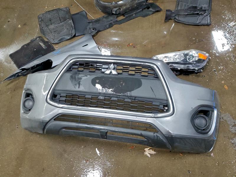 صورة رقم 12 من المزاد - 2015 MITSUBISHI OUTLANDER مع VIN 4A4AP3AW3FE026505