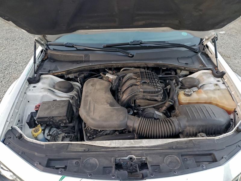 Photo 11 from auction – 2017 CHRYSLER 300 with VIN 2C3CCABGXHH572368
