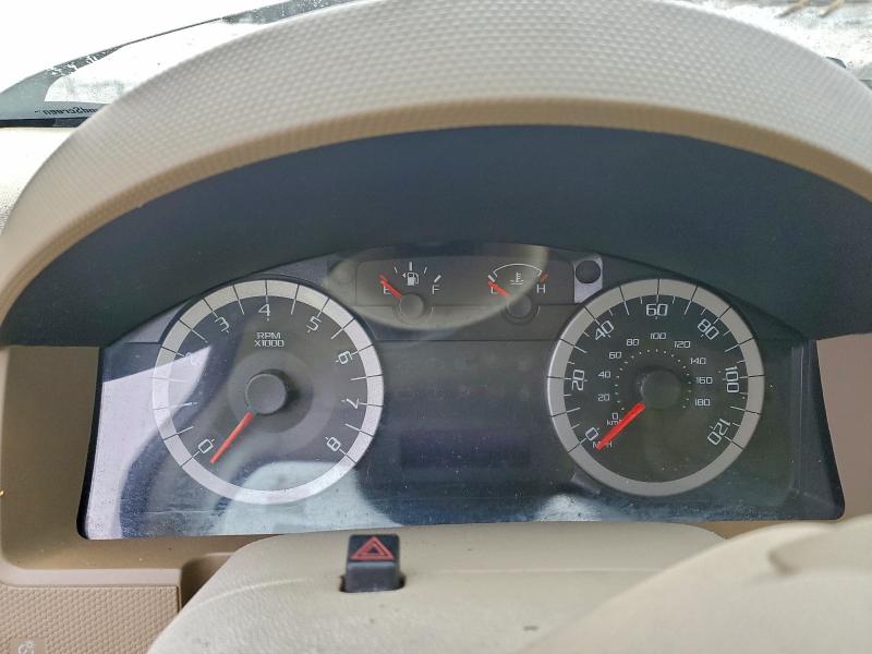 Photo 9 from auction – 2010 FORD ESCAPE XLT with VIN 1FMCU0D78AKD44167