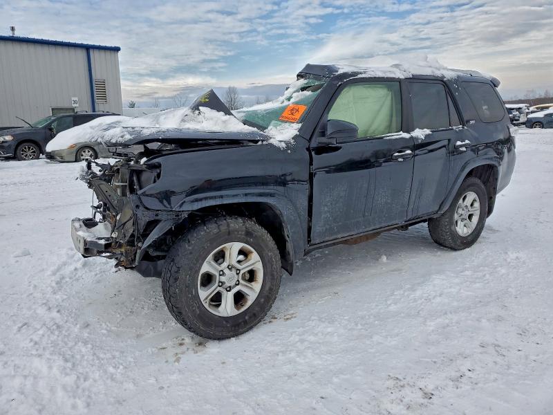 TOYOTA 4RUNNER SR 2018 with VIN JTEBU5JR5J5517768 - Photo from auction