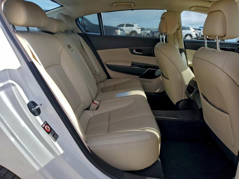 Photo 10 from auction – 2015 KIA K900 with VIN KNALU4D46F6025980