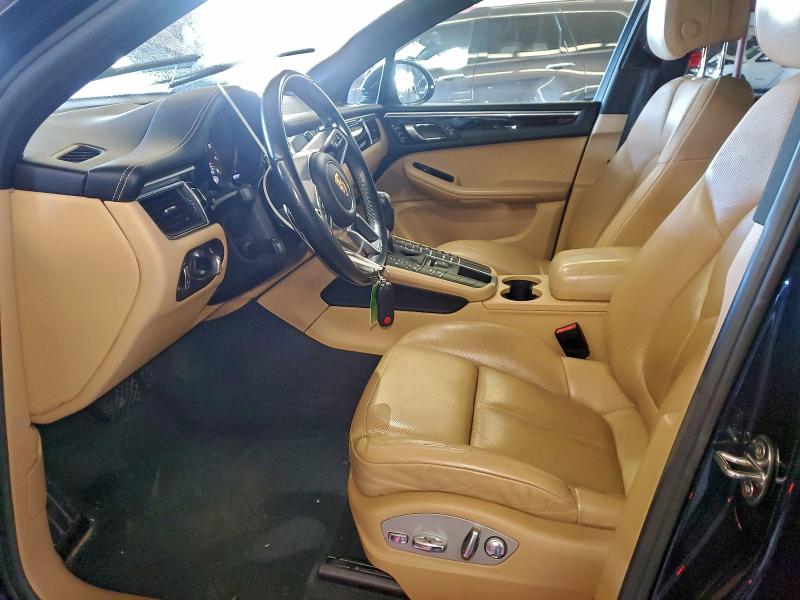 Photo 7 from auction – 2018 PORSCHE MACAN with VIN WP1AA2A54JLB02150
