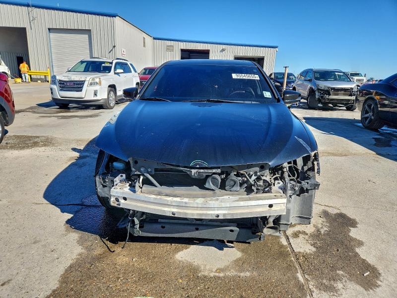 Photo 5 from auction – 2016 ACURA TLX with VIN 19UUB2F36GA002818