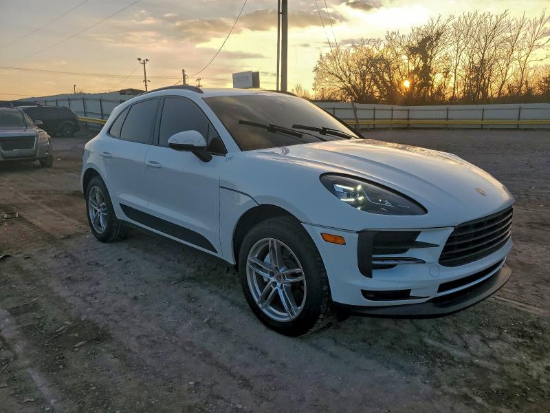 Photo 4 from auction – 2020 PORSCHE MACAN with VIN WP1AA2A5XLLB15181