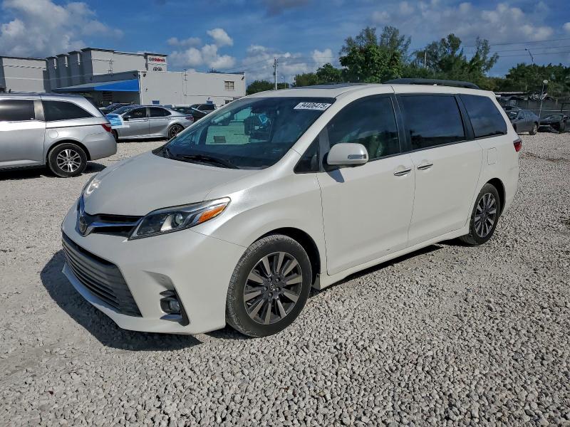 Photo 1 from auction – 2019 TOYOTA SIENNA with VIN 5TDYZ3DC5KS998189