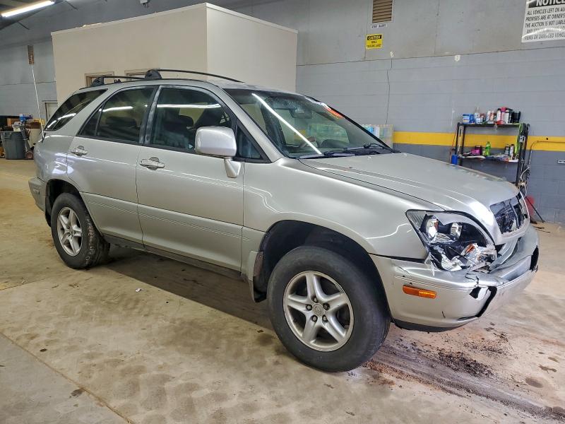 Photo 4 from auction – 1999 LEXUS RX 300 with VIN JT6HF10U6X0015808