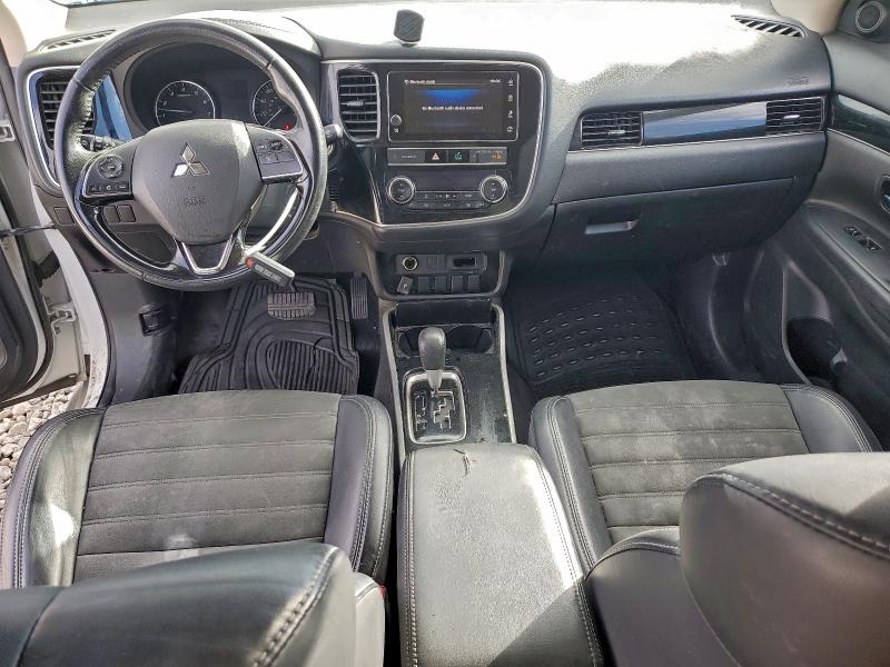 Photo 8 from auction – 2019 MITSUBISHI OUTLANDER with VIN JA4AZ3A37KZ034952
