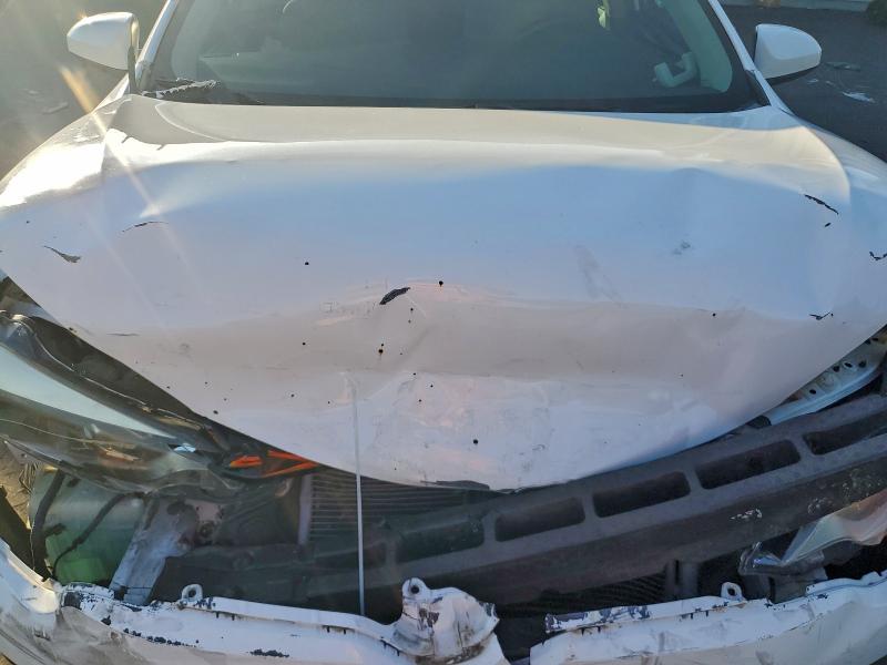Photo 11 from auction – 2014 TOYOTA COROLLA L with VIN 2T1BURHE6EC155523