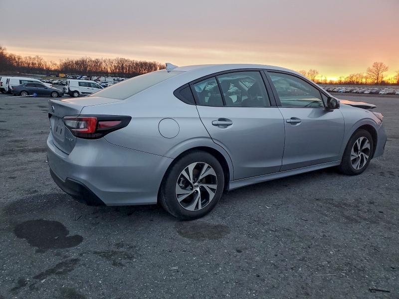 Photo 3 from auction – 2025 SUBARU LEGACY PRE with VIN 4S3BWAD63S3017078