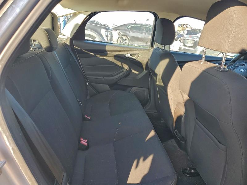Photo 10 from auction – 2016 FORD FOCUS SE with VIN 1FADP3F25GL321991
