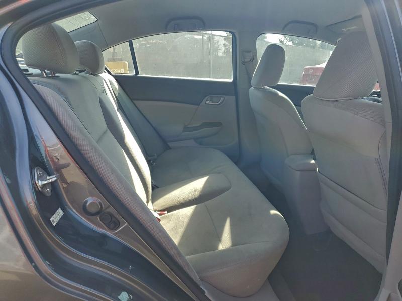 Photo 10 from auction – 2012 HONDA CIVIC LX with VIN 19XFB2F57CE361837