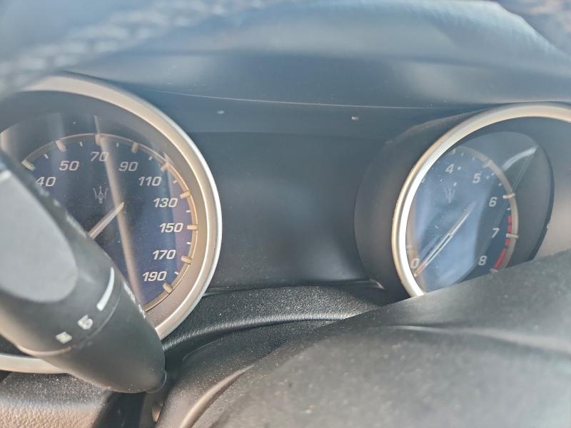 Photo 9 from auction – 2018 MASERATI GHIBLI with VIN ZAM57XSA2J1296436