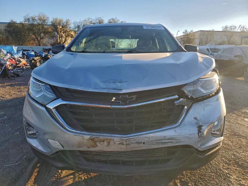 Photo 5 from auction – 2019 CHEVROLET EQUINOX with VIN 3GNAXHEV9KL335127