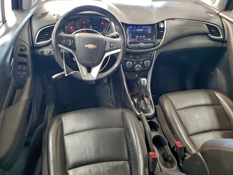 Photo 8 from auction – 2020 CHEVROLET TRAX PREMI with VIN 3GNCJRSB9LL199335