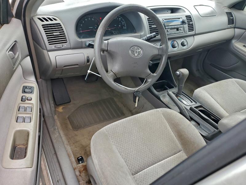 Photo 8 from auction – 2003 TOYOTA CAMRY LE with VIN 4T1BE32K43U226822