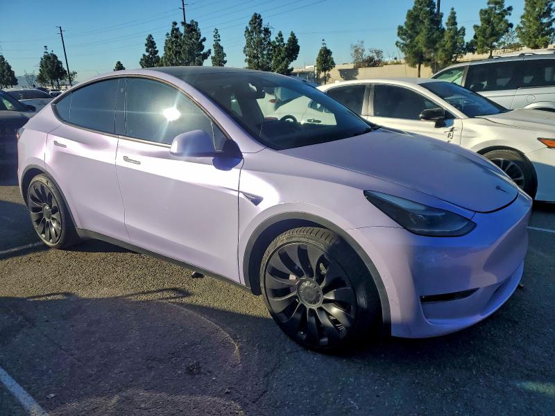 Photo 4 from auction – 2022 TESLA MODEL Y with VIN 7SAYGDEF5NF405429