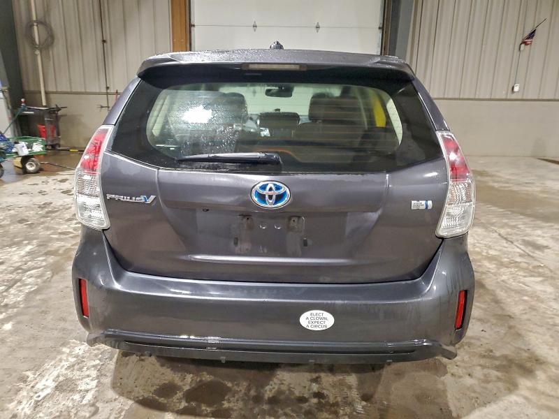 Photo 6 from auction – 2015 TOYOTA PRIUS V with VIN JTDZN3EU3FJ021787